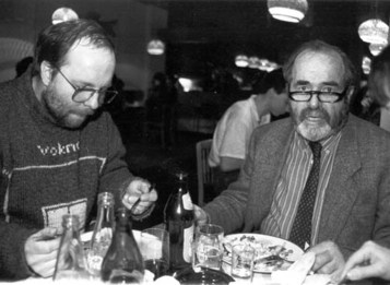František Stárek s Pavlem Tigridem v roce 1990 [Foto: Paměť národa zdroj: Archiv pamětníka]